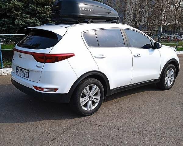 Белый Киа Sportage, объемом двигателя 1.6 л и пробегом 220 тыс. км за 17200 $, фото 11 на Automoto.ua