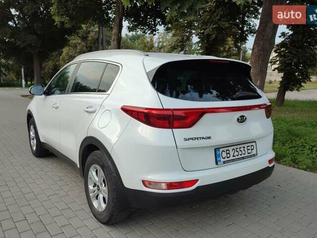 Белый Киа Sportage, объемом двигателя 1.59 л и пробегом 131 тыс. км за 13900 $, фото 3 на Automoto.ua