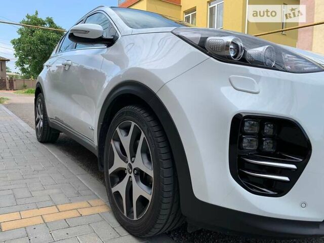 Білий Кіа Sportage, об'ємом двигуна 2 л та пробігом 68 тис. км за 25500 $, фото 11 на Automoto.ua