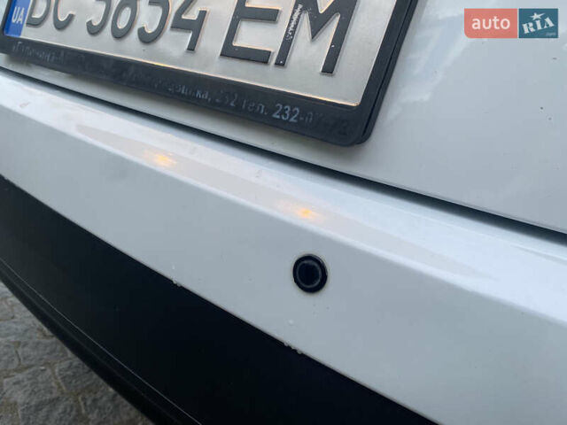 Белый Киа Sportage, объемом двигателя 2 л и пробегом 89 тыс. км за 17800 $, фото 49 на Automoto.ua