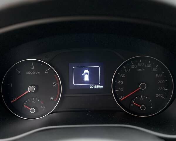 Белый Киа Sportage, объемом двигателя 1.69 л и пробегом 201 тыс. км за 14200 $, фото 31 на Automoto.ua