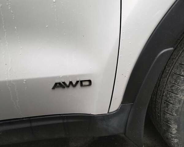Білий Кіа Sportage, об'ємом двигуна 2 л та пробігом 97 тис. км за 15500 $, фото 1 на Automoto.ua