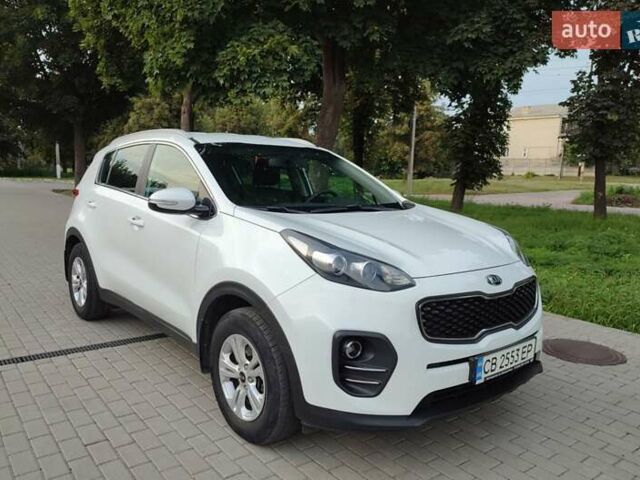 Белый Киа Sportage, объемом двигателя 1.59 л и пробегом 131 тыс. км за 13900 $, фото 2 на Automoto.ua