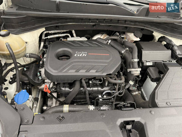 Белый Киа Sportage, объемом двигателя 2 л и пробегом 123 тыс. км за 19500 $, фото 22 на Automoto.ua
