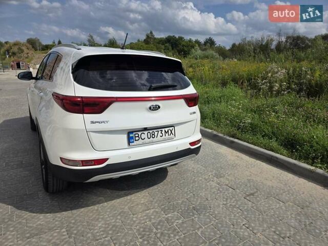 Белый Киа Sportage, объемом двигателя 2 л и пробегом 172 тыс. км за 18500 $, фото 5 на Automoto.ua