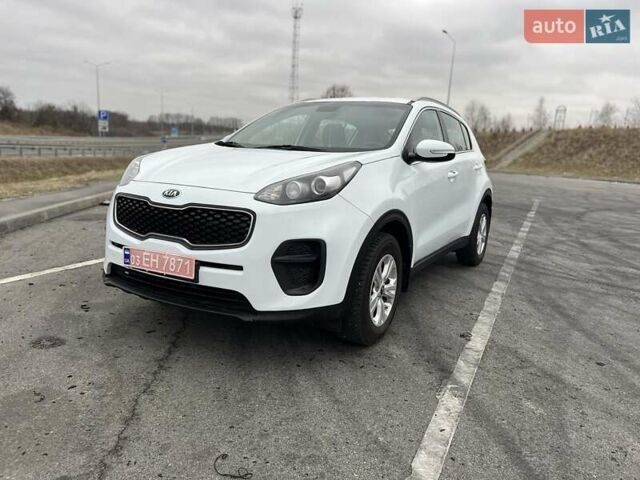 Белый Киа Sportage, объемом двигателя 1.69 л и пробегом 123 тыс. км за 16400 $, фото 2 на Automoto.ua