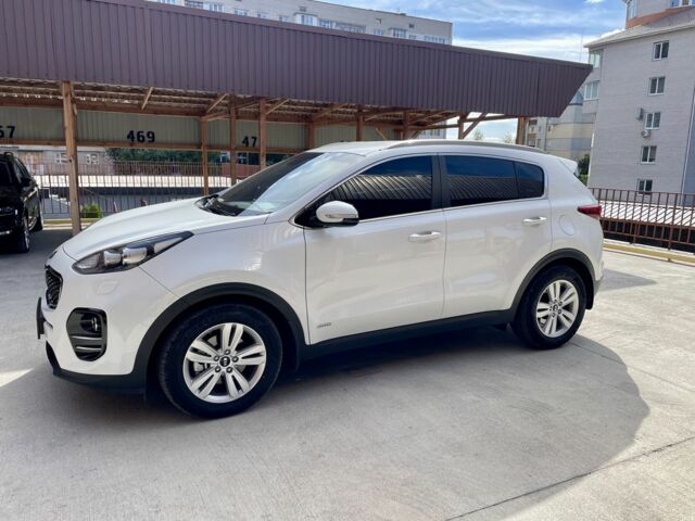 Белый Киа Sportage, объемом двигателя 2 л и пробегом 165 тыс. км за 18700 $, фото 7 на Automoto.ua
