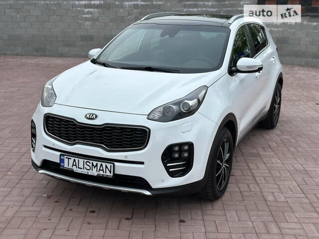 Белый Киа Sportage, объемом двигателя 2 л и пробегом 200 тыс. км за 18950 $, фото 6 на Automoto.ua