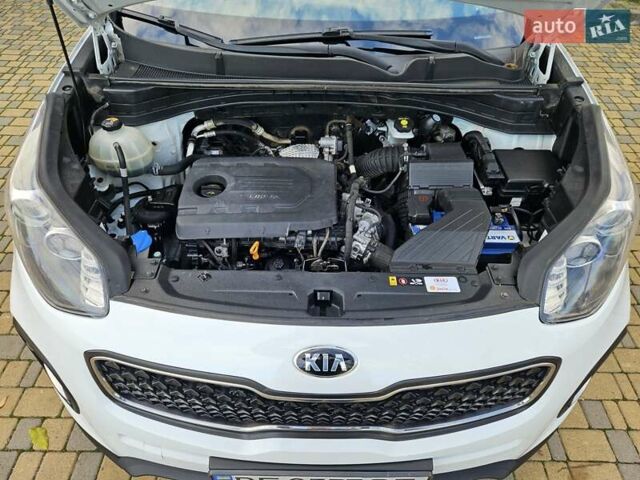 Белый Киа Sportage, объемом двигателя 1.69 л и пробегом 167 тыс. км за 15300 $, фото 50 на Automoto.ua