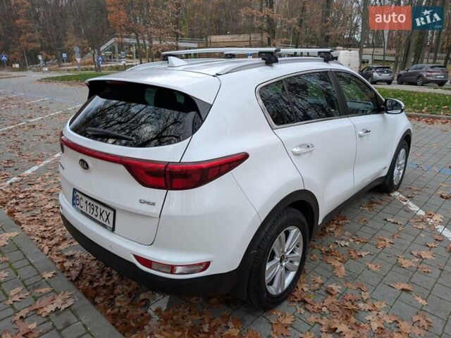 Белый Киа Sportage, объемом двигателя 2 л и пробегом 93 тыс. км за 20000 $, фото 5 на Automoto.ua