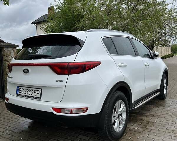 Білий Кіа Sportage, об'ємом двигуна 1.69 л та пробігом 136 тис. км за 15200 $, фото 5 на Automoto.ua