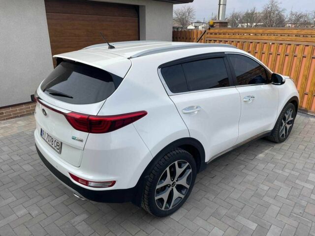 Белый Киа Sportage, объемом двигателя 2 л и пробегом 134 тыс. км за 20300 $, фото 11 на Automoto.ua