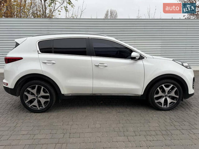 Белый Киа Sportage, объемом двигателя 2 л и пробегом 160 тыс. км за 17200 $, фото 5 на Automoto.ua