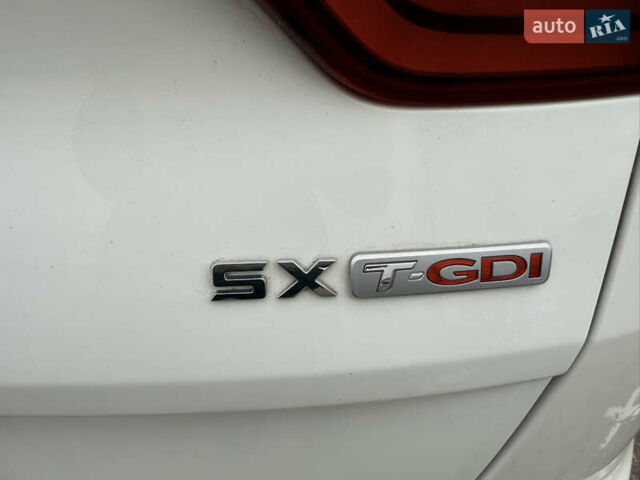 Белый Киа Sportage, объемом двигателя 2 л и пробегом 123 тыс. км за 19500 $, фото 18 на Automoto.ua