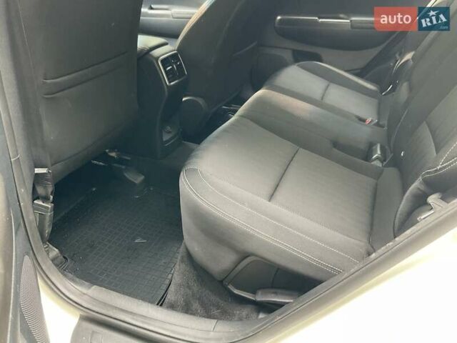 Белый Киа Sportage, объемом двигателя 2.4 л и пробегом 143 тыс. км за 12800 $, фото 13 на Automoto.ua