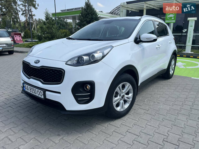 Белый Киа Sportage, объемом двигателя 1.69 л и пробегом 136 тыс. км за 15750 $, фото 9 на Automoto.ua