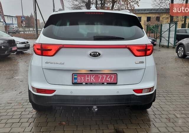 Белый Киа Sportage, объемом двигателя 1.7 л и пробегом 162 тыс. км за 16300 $, фото 5 на Automoto.ua