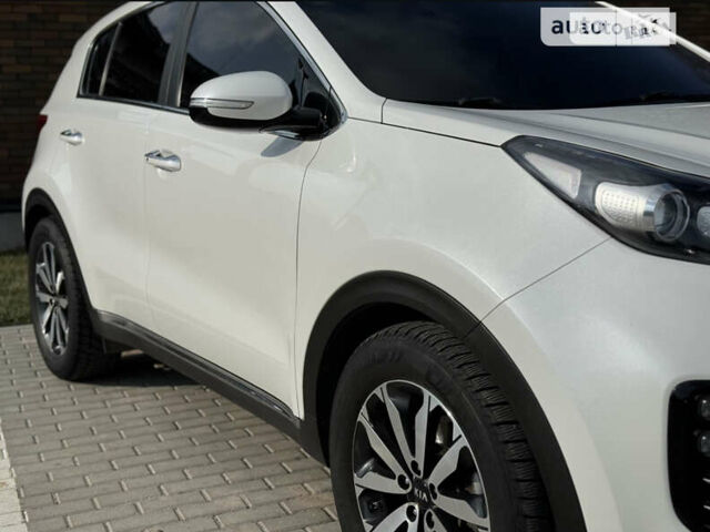 Белый Киа Sportage, объемом двигателя 1.69 л и пробегом 155 тыс. км за 17999 $, фото 30 на Automoto.ua