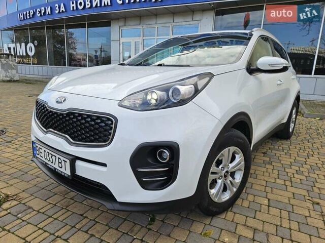 Белый Киа Sportage, объемом двигателя 1.69 л и пробегом 167 тыс. км за 15300 $, фото 1 на Automoto.ua