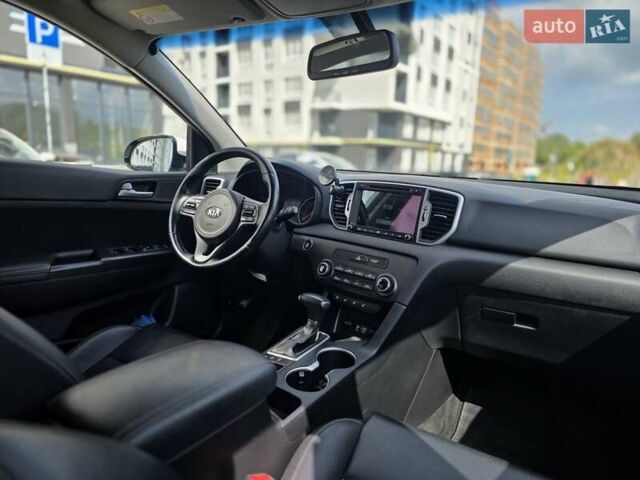Белый Киа Sportage, объемом двигателя 2 л и пробегом 172 тыс. км за 18500 $, фото 18 на Automoto.ua