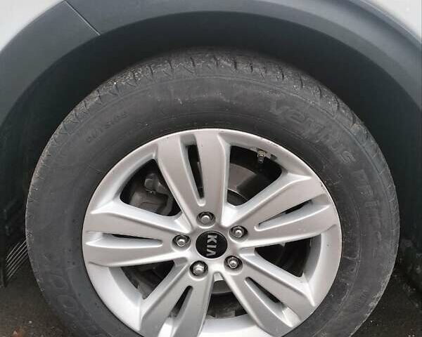 Білий Кіа Sportage, об'ємом двигуна 2 л та пробігом 97 тис. км за 15500 $, фото 9 на Automoto.ua
