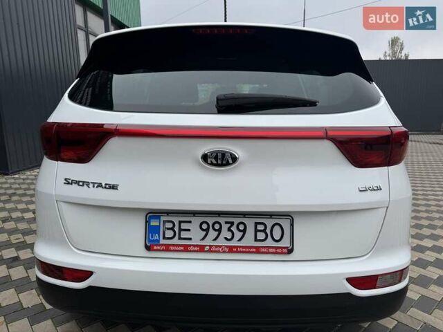 Киа Sportage 2016 в Николаеве на Automoto.ua Белый Киа Sportage, объемом двигателя 1.69 л и пробегом 130 тыс. км за 15700 $, фото 9 на Automoto.ua