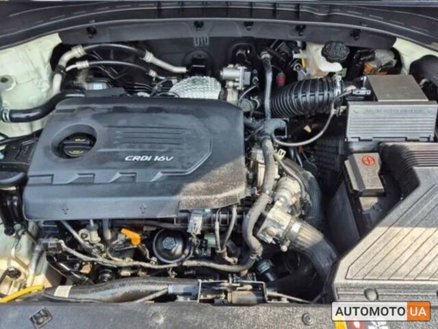 Белый Киа Sportage, объемом двигателя 1.7 л и пробегом 188 тыс. км за 5450 $, фото 5 на Automoto.ua