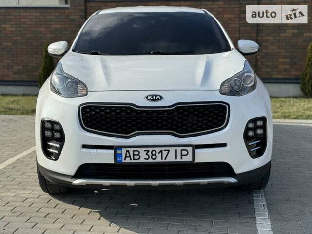 Белый Киа Sportage, объемом двигателя 1.69 л и пробегом 155 тыс. км за 17999 $, фото 7 на Automoto.ua