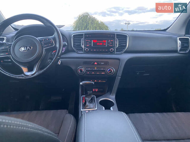 Белый Киа Sportage, объемом двигателя 2 л и пробегом 89 тыс. км за 17800 $, фото 56 на Automoto.ua