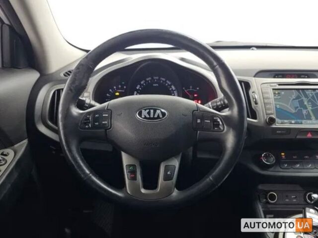 Белый Киа Sportage, объемом двигателя 1.7 л и пробегом 188 тыс. км за 5450 $, фото 8 на Automoto.ua