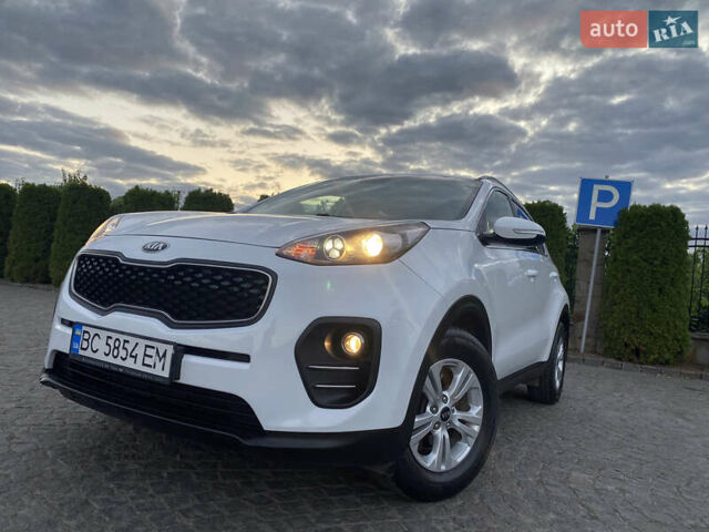 Кіа Sportage 2016 у Львові на Automoto.ua Білий Кіа Sportage, об'ємом двигуна 2 л та пробігом 89 тис. км за 17890 $, фото 51 на Automoto.ua