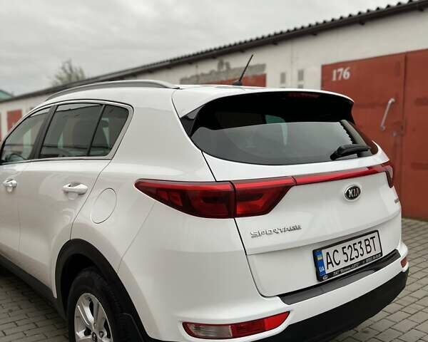 Белый Киа Sportage, объемом двигателя 1.69 л и пробегом 201 тыс. км за 14200 $, фото 47 на Automoto.ua