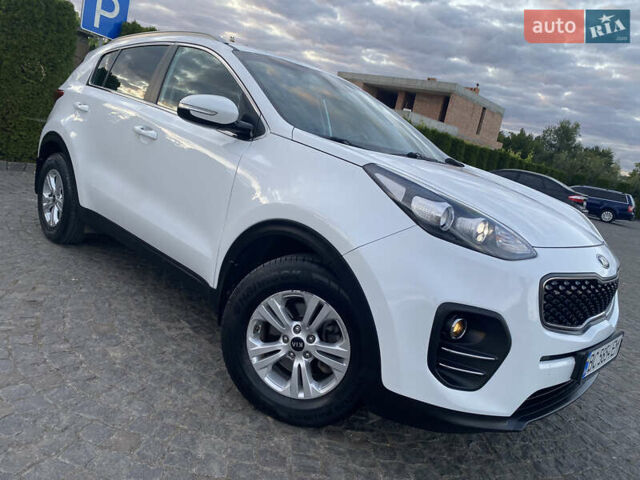 Кіа Sportage 2016 у Львові на Automoto.ua Білий Кіа Sportage, об'ємом двигуна 2 л та пробігом 89 тис. км за 17890 $, фото 14 на Automoto.ua