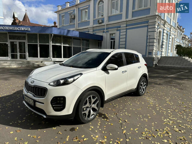 Білий Кіа Sportage, об'ємом двигуна 2 л та пробігом 167 тис. км за 19000 $, фото 3 на Automoto.ua