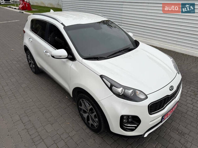 Белый Киа Sportage, объемом двигателя 2 л и пробегом 160 тыс. км за 17200 $, фото 13 на Automoto.ua
