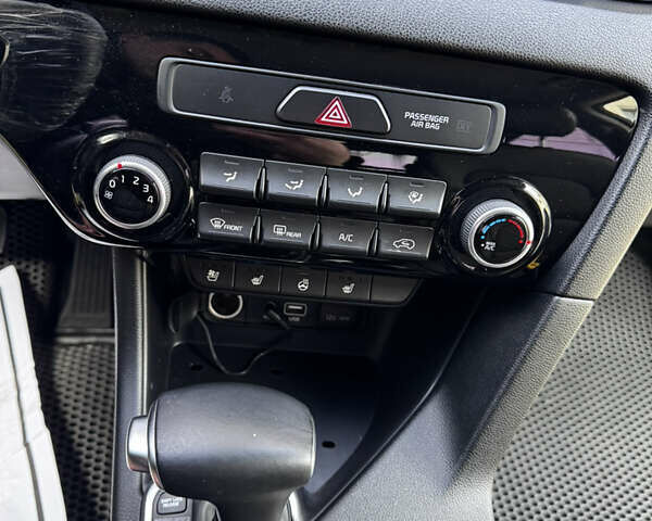 Белый Киа Sportage, объемом двигателя 2 л и пробегом 176 тыс. км за 17700 $, фото 21 на Automoto.ua
