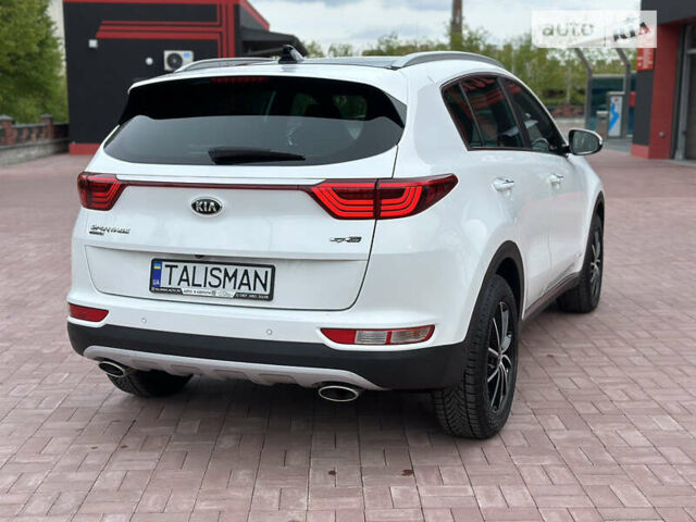 Білий Кіа Sportage, об'ємом двигуна 2 л та пробігом 200 тис. км за 18950 $, фото 9 на Automoto.ua