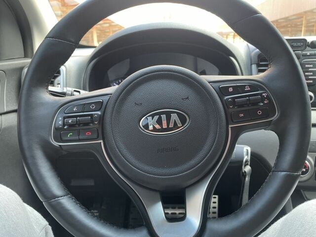 Белый Киа Sportage, объемом двигателя 2 л и пробегом 165 тыс. км за 18700 $, фото 23 на Automoto.ua