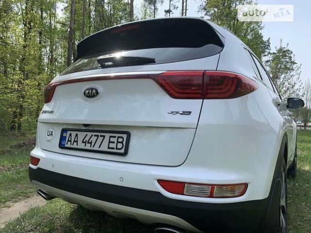 Білий Кіа Sportage, об'ємом двигуна 1.59 л та пробігом 103 тис. км за 21500 $, фото 7 на Automoto.ua