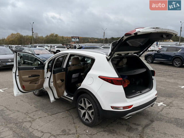 Белый Киа Sportage, объемом двигателя 2 л и пробегом 123 тыс. км за 19500 $, фото 19 на Automoto.ua