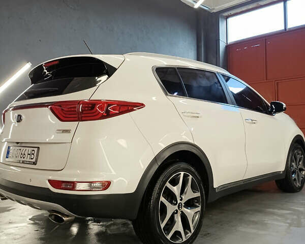 Белый Киа Sportage, объемом двигателя 2 л и пробегом 176 тыс. км за 17700 $, фото 11 на Automoto.ua