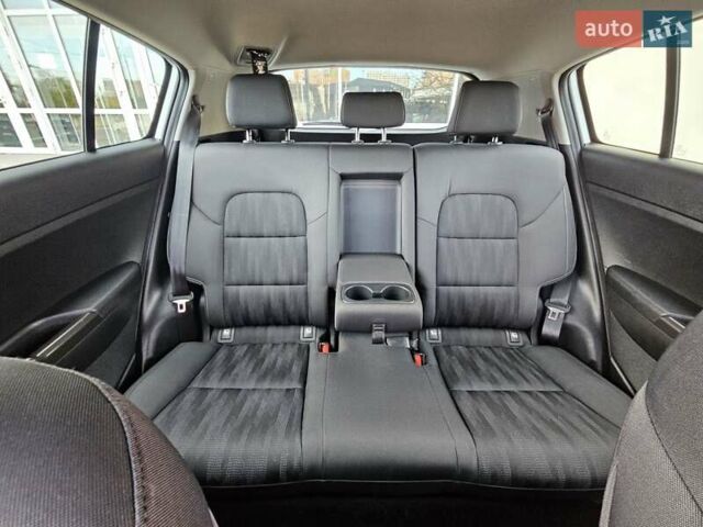 Белый Киа Sportage, объемом двигателя 1.69 л и пробегом 167 тыс. км за 15300 $, фото 45 на Automoto.ua