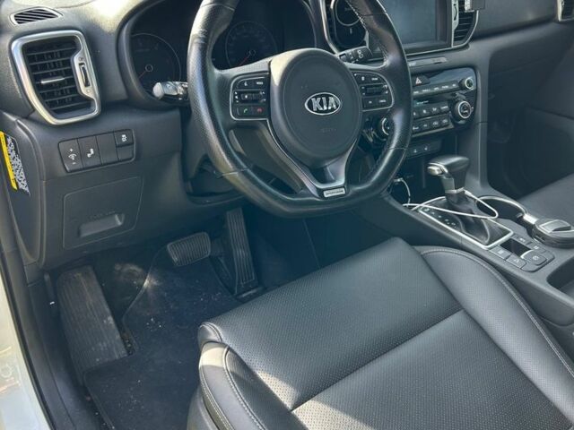 Белый Киа Sportage, объемом двигателя 2 л и пробегом 93 тыс. км за 22200 $, фото 9 на Automoto.ua