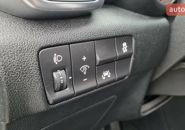 Белый Киа Sportage, объемом двигателя 1.7 л и пробегом 162 тыс. км за 16300 $, фото 34 на Automoto.ua