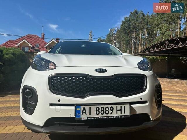 Белый Киа Sportage, объемом двигателя 2 л и пробегом 102 тыс. км за 18000 $, фото 2 на Automoto.ua