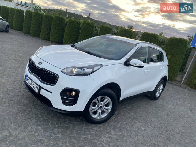 Кіа Sportage 2016 у Львові на Automoto.ua Білий Кіа Sportage, об'ємом двигуна 2 л та пробігом 89 тис. км за 17890 $, фото 5 на Automoto.ua