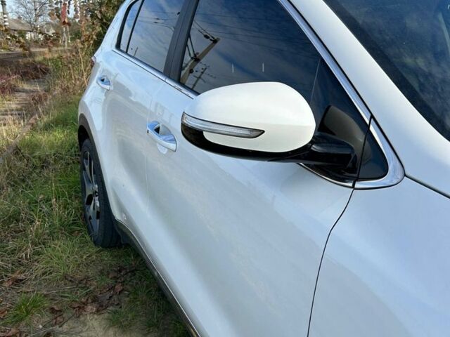 Белый Киа Sportage, объемом двигателя 2 л и пробегом 93 тыс. км за 22200 $, фото 5 на Automoto.ua