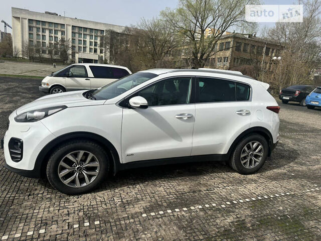 Белый Киа Sportage, объемом двигателя 2 л и пробегом 175 тыс. км за 16200 $, фото 17 на Automoto.ua