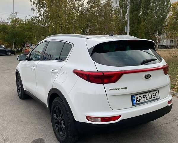 Білий Кіа Sportage, об'ємом двигуна 2 л та пробігом 134 тис. км за 16300 $, фото 2 на Automoto.ua