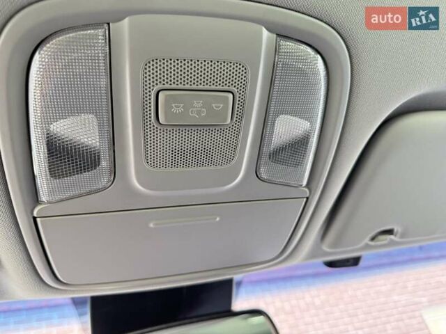 Білий Кіа Sportage, об'ємом двигуна 2 л та пробігом 88 тис. км за 19200 $, фото 53 на Automoto.ua